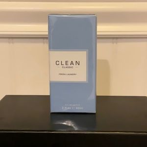 CLEAN Classic - FRESH LAUNDRY Eau De Parfum SPRAY 2 fl oz Sealed (NEW PACKAGING)